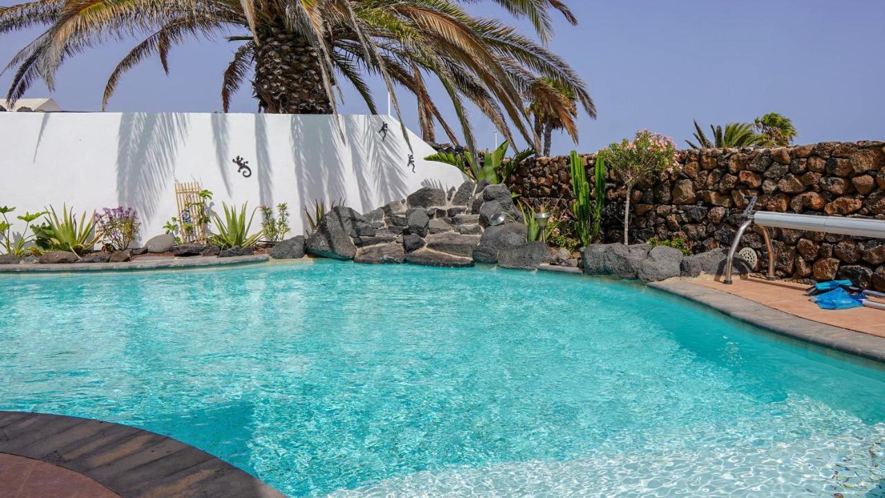 La Maravilla Playa Blanca  Exterior photo